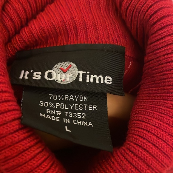It’s Our Time Turtleneck red sweater, size L. Stretchy, soft and delicate - Picture 12 of 17